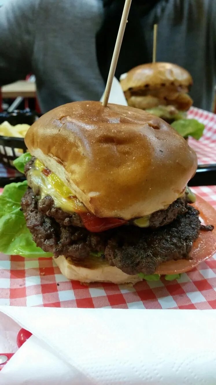 Fatboyz Diner