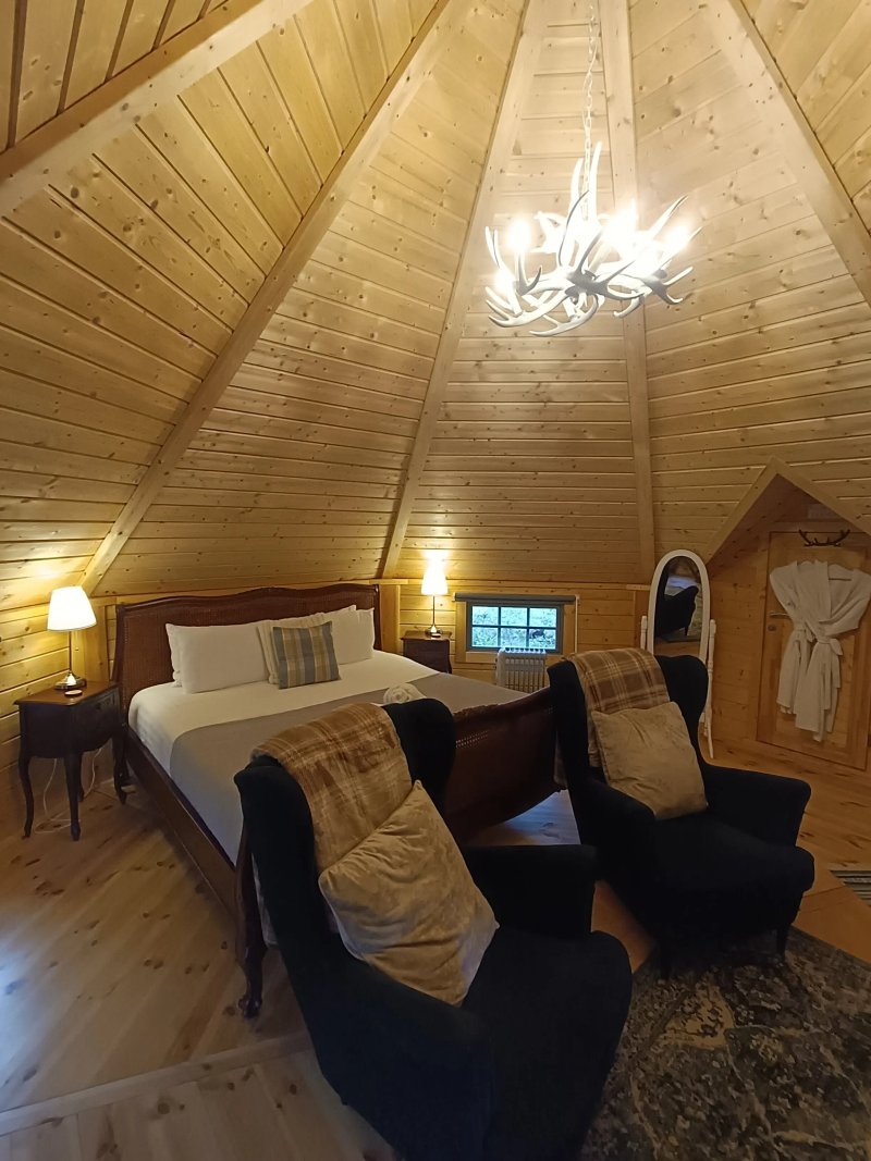 Aos Si Lodges & Rooms