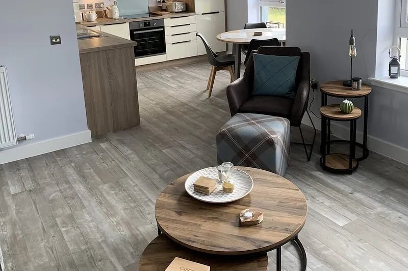 Dornoch NEW 2 Bedroom HIGH  SPEC self contained Apartment (DORNOCH)