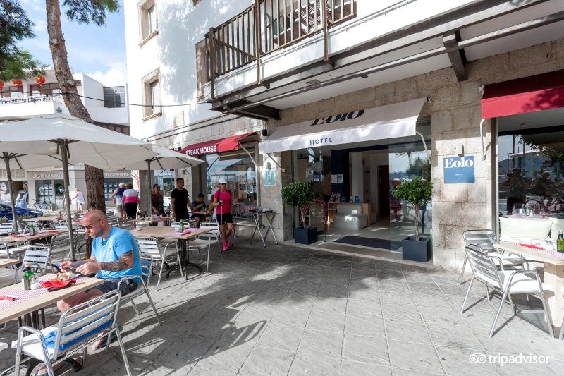 Hotel Eolo