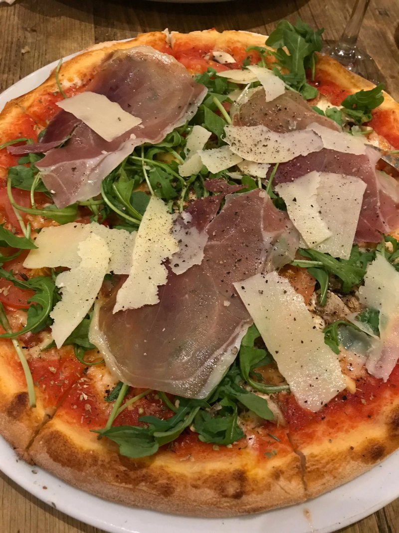 Pizzeria Via Roma