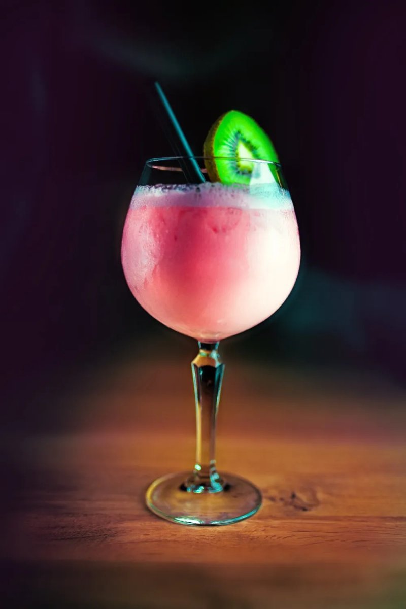 Crater - Cafe & Bar