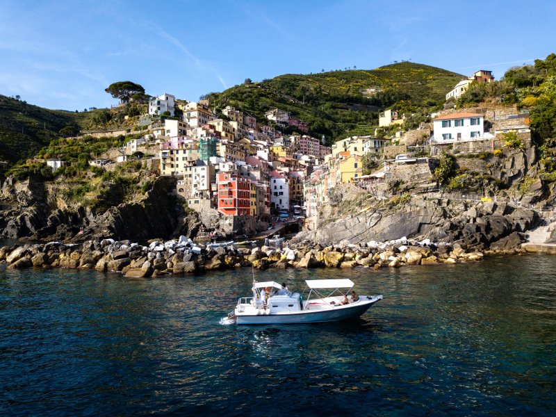 Sea Breeze Boat Tours