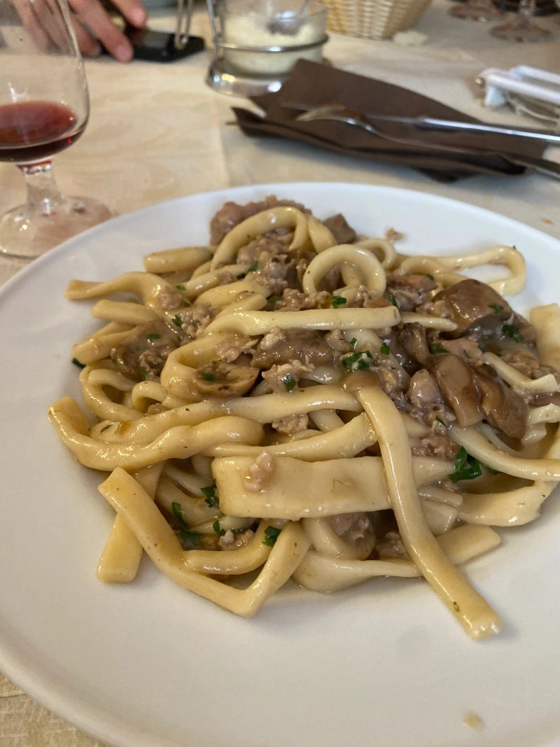 La Contadinella