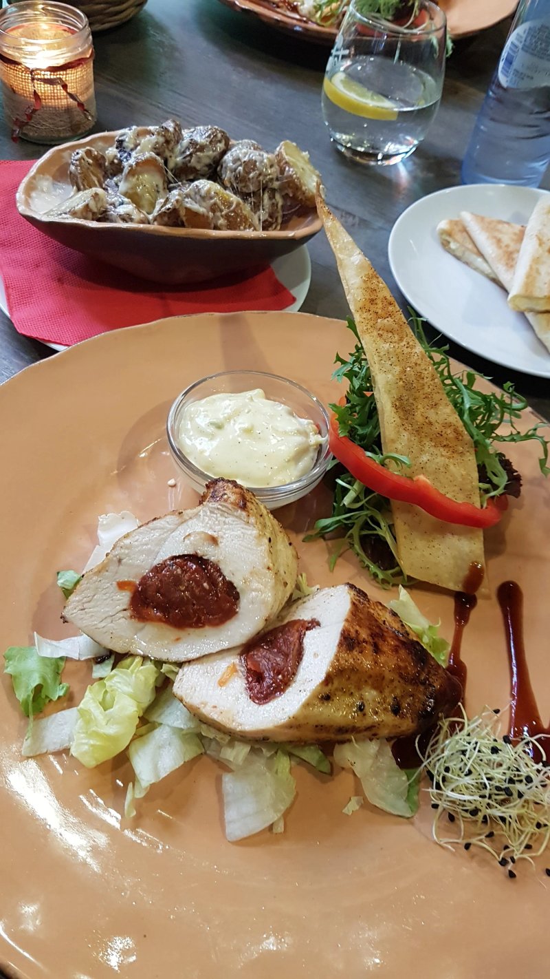 Hacianda Ranchero-Restaurace A Penzion