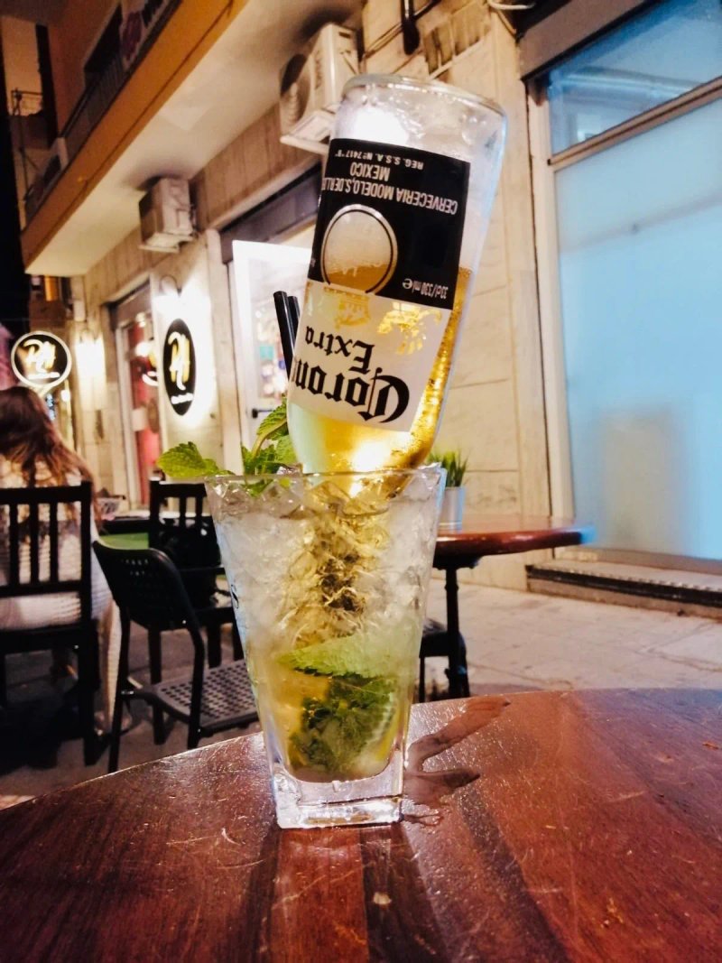 Riff Food & Drink