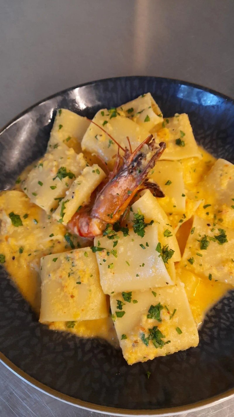 Restaurant com'e