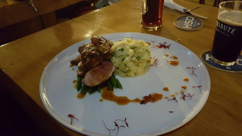 Crooked Inn