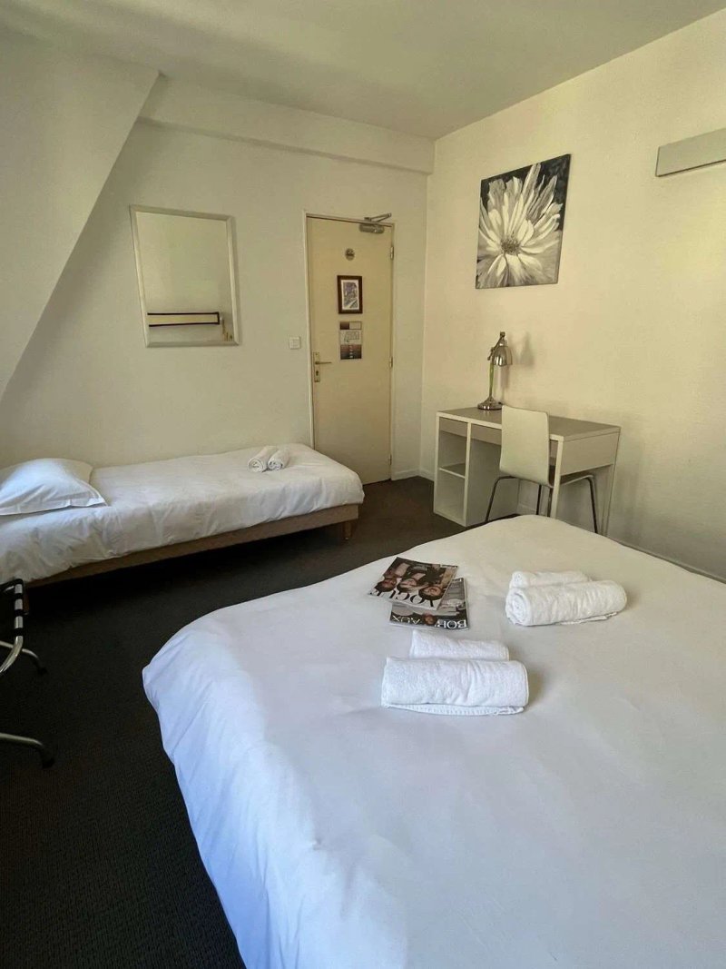 Brit Hotel Des Grands Hommes - Bordeaux Centre