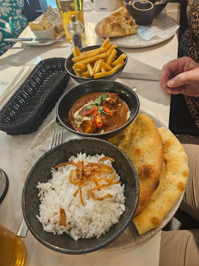 Giorgio's Cafeteria