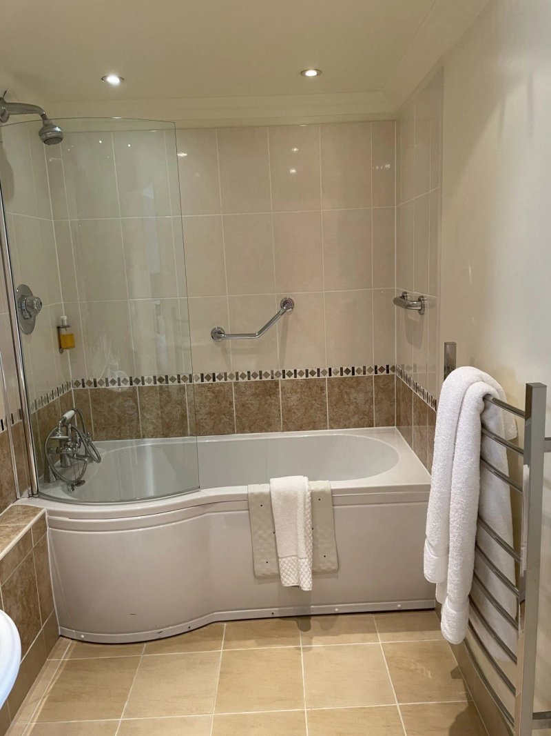 Knights Hill Hotel & Spa