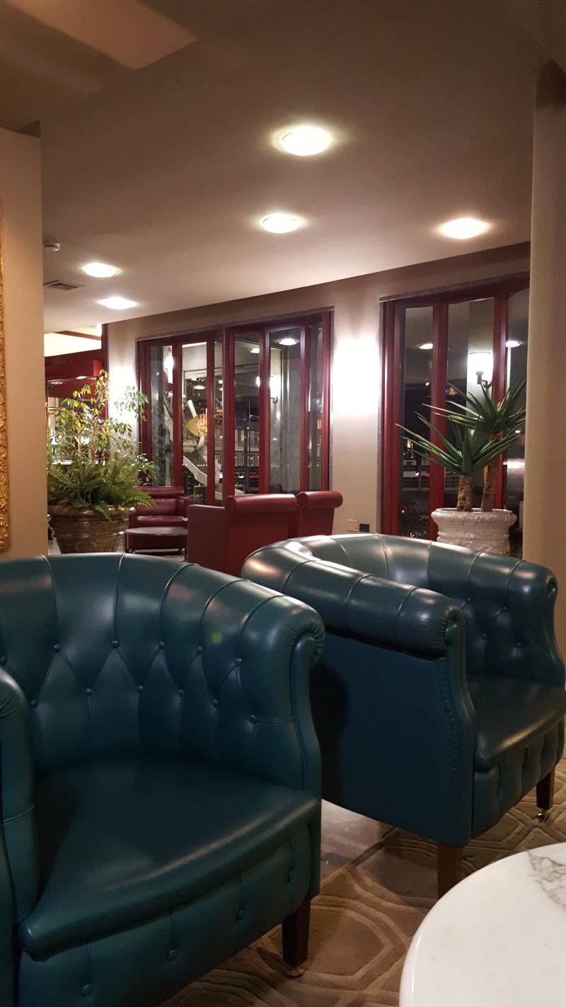 Hotel Sunflower