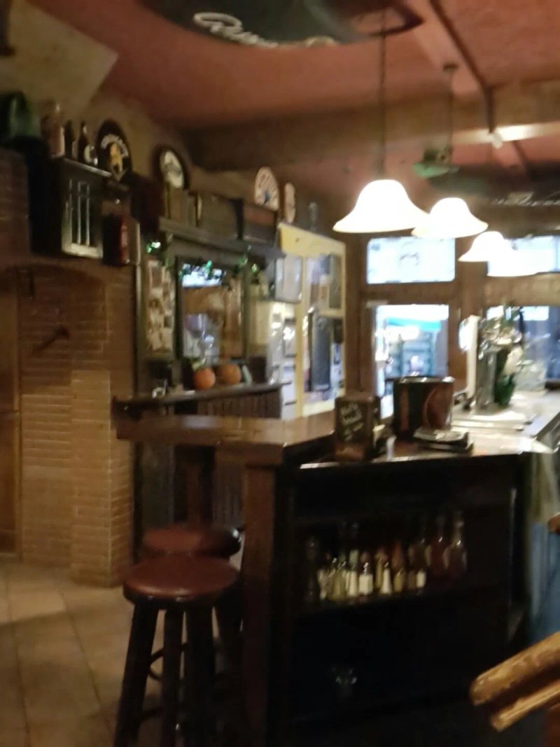 Mac Gowan's Irish Pub