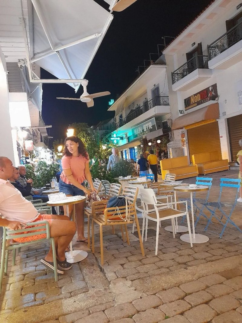 Thymi's Home Hotel