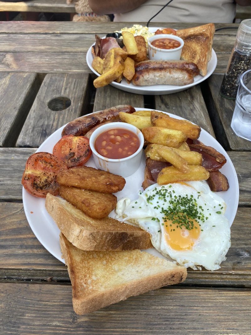 The Hub Farm Shop & Light Bites