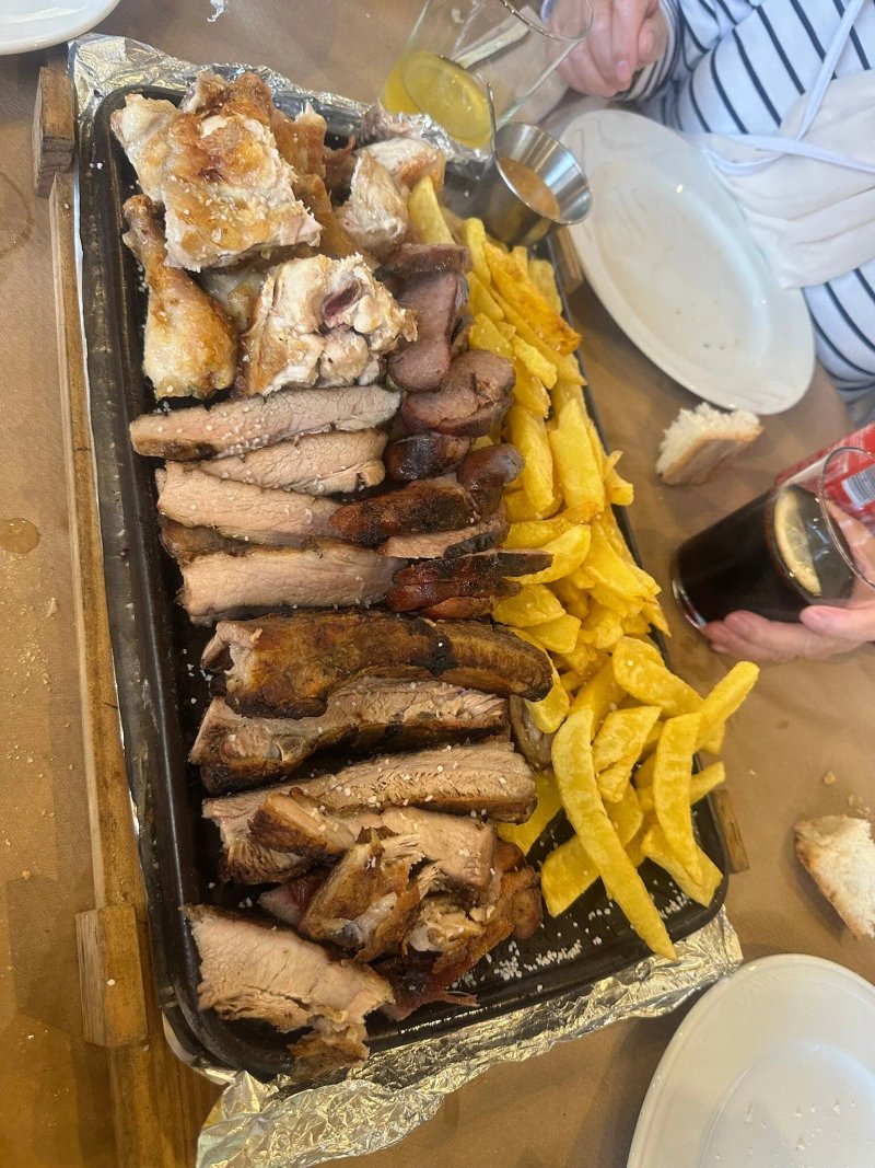 Parrilla-Asador Caballos Del Deva