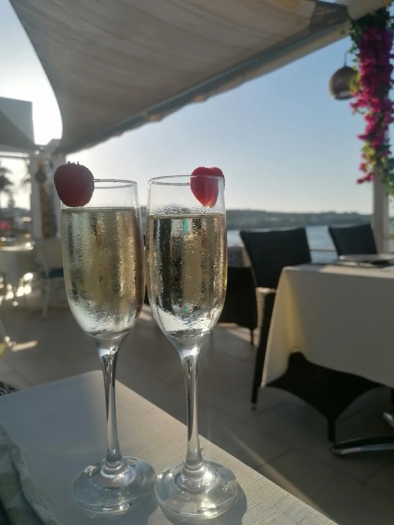 Alia Beach Hotel