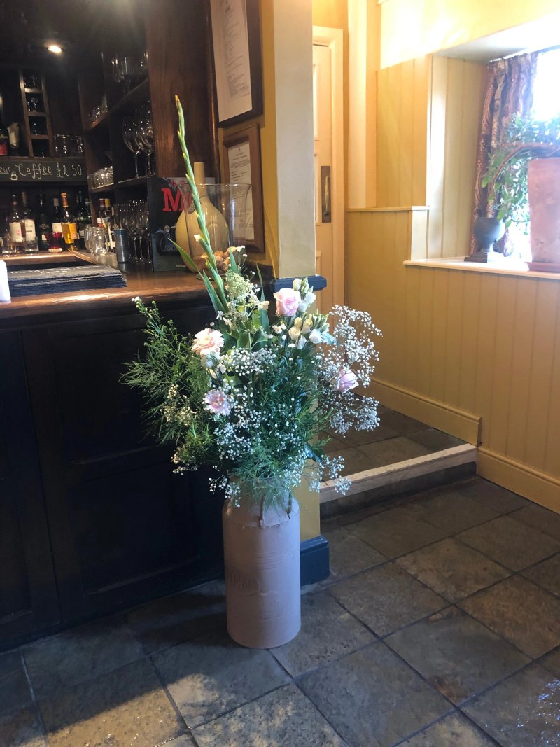 The Horseshoe Pub & Restaurant