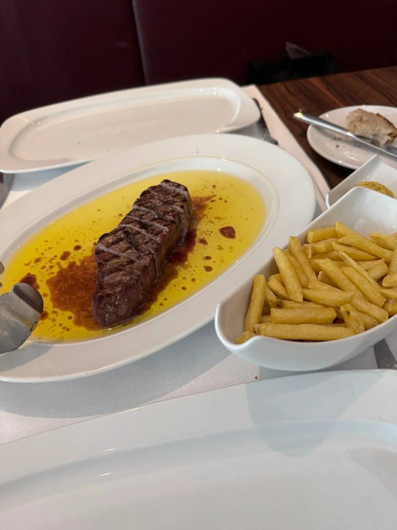 The BEEF Steakhouse & Bar