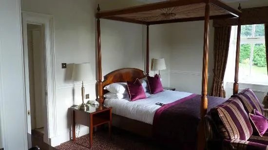 Macdonald Crutherland House and Spa