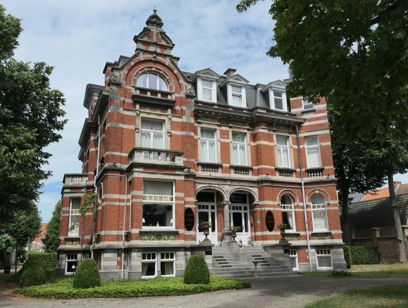 't Kasteel & Koetshuys
