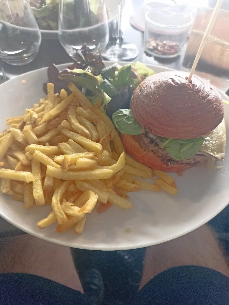 Au Relais Louis Blanc