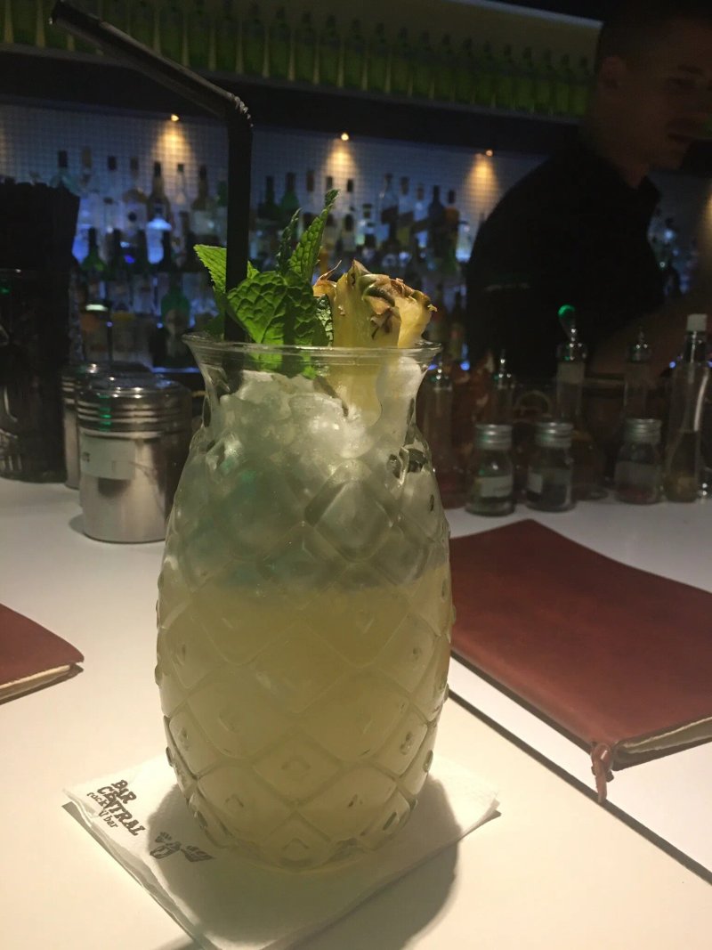 Bar Central