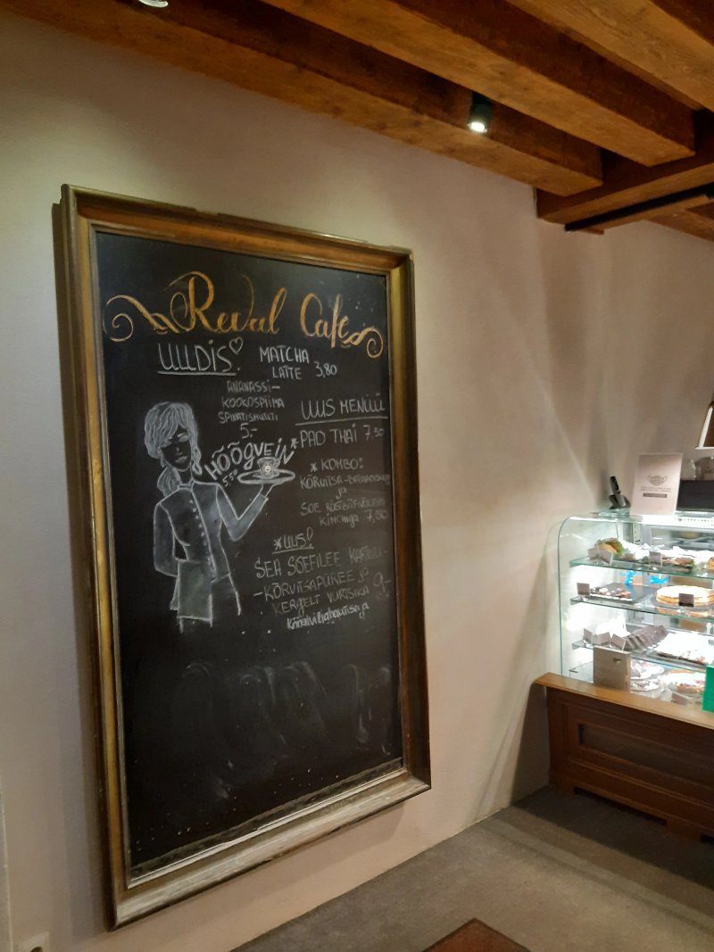 Reval Cafe Restaurant