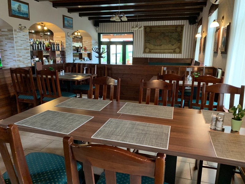 Yellow Pub Etterem