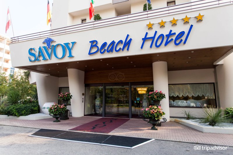 Savoy Beach Hotel & Thermal Spa