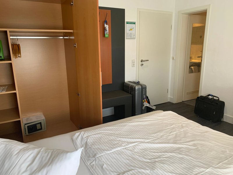 Hotel Zeppelin