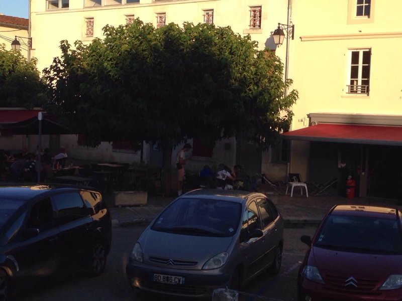 Marais Social Club