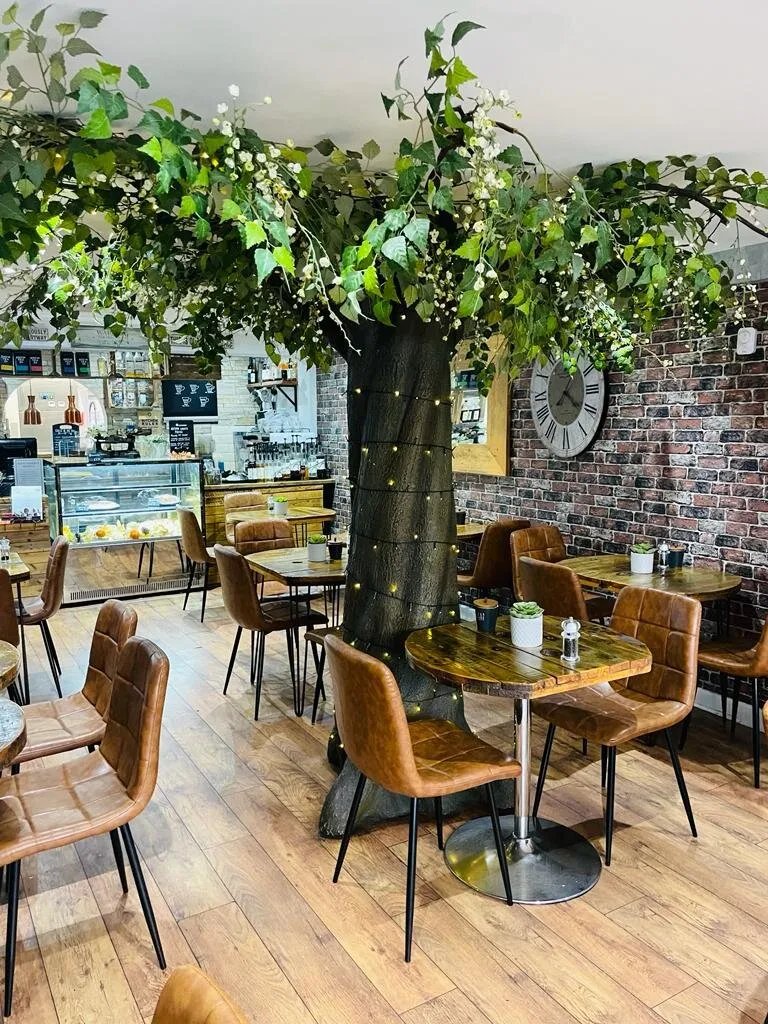 The Yard Coffee Shop & Bistro
