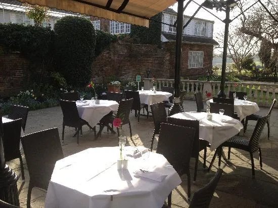 The Warren Lodge Hotel