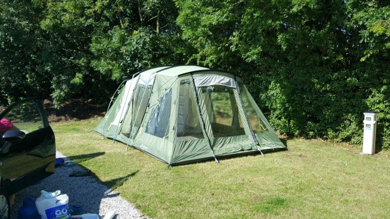 Chester Fairoaks Caravan and Motorhome Club Campsite