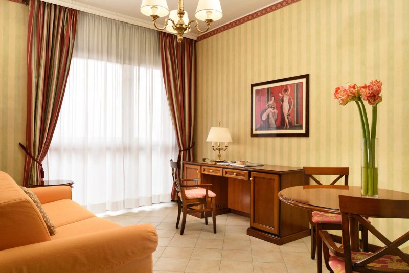 Una Hotels Hotel & Residence Contessa Jolanda Milano