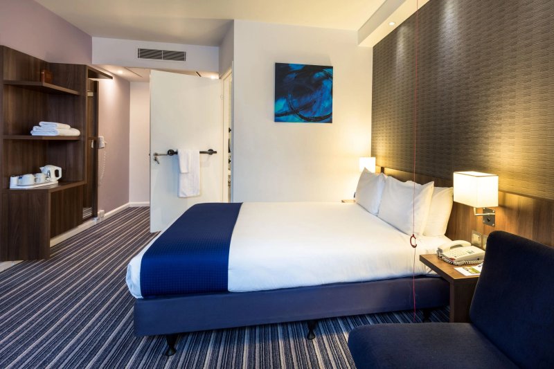 Holiday Inn Express Colchester, an IHG hotel
