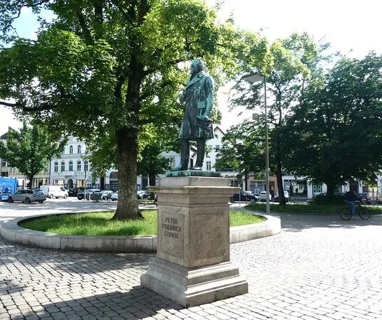 Statuen Grossherzog Peter Friedrich Ludwig Von Oldenburg