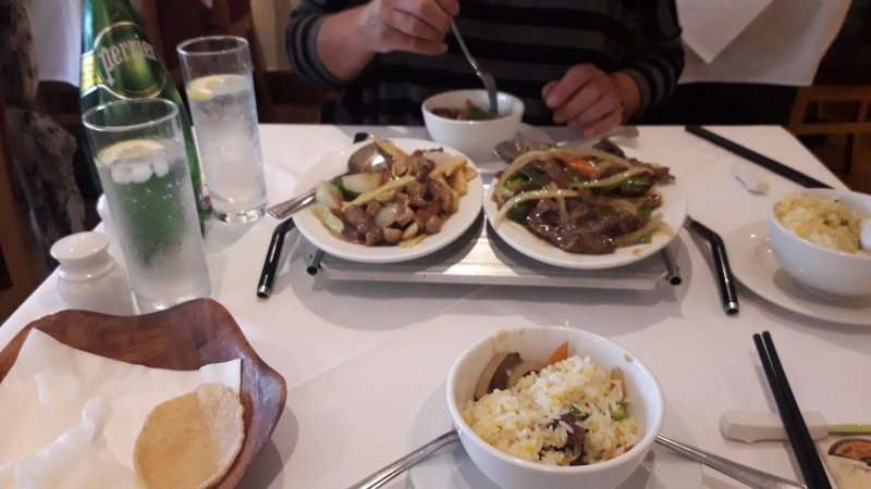 Yips Chinese Restaurant