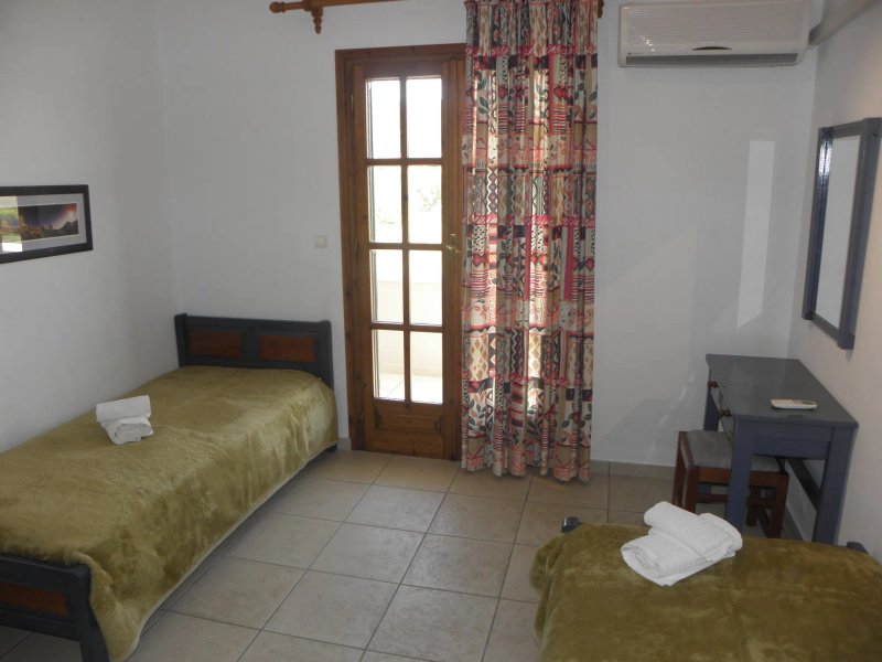 Lakonia Bay Apartments
