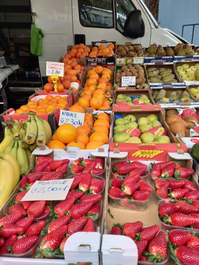 Mercato Settimanale di Desenzano
