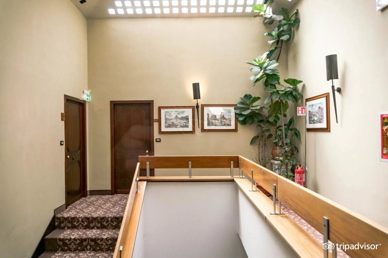 Colonna Palace Hotel