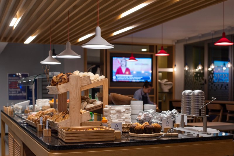 Holiday Inn Express Lisbon Airport By IHG