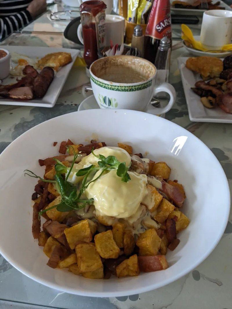 The Green Lemon Cafe And Bakery
