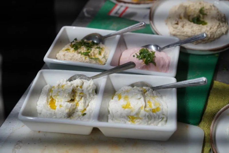 Meze NW6