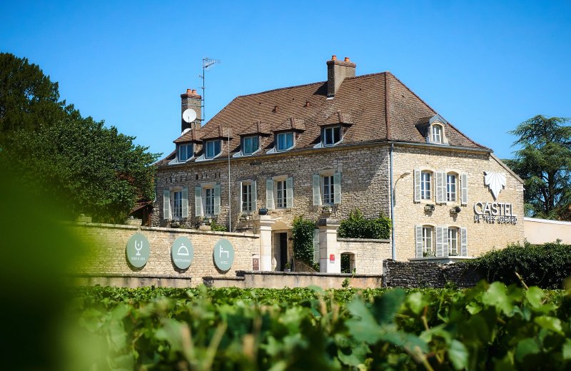 Castel De Tres Girard