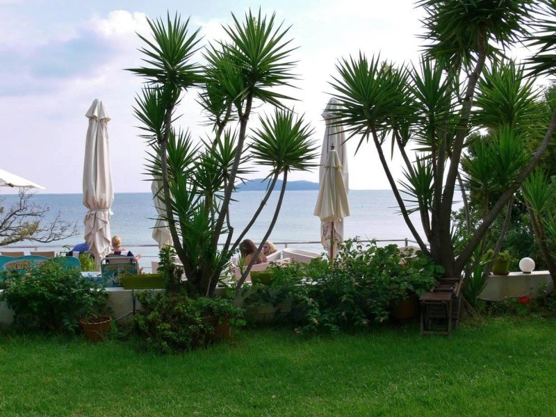 Hotel Dafni