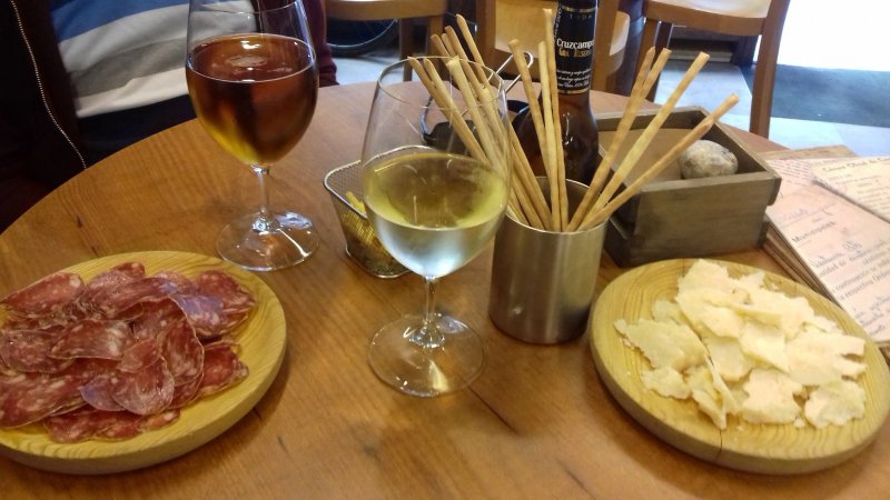 Bodega-Enoteca  Els Barrils