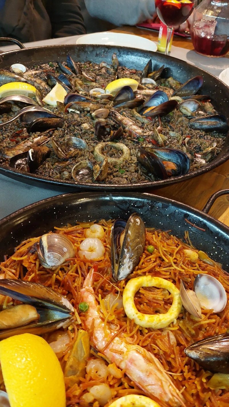 La gallega de la plaza real, tobogan