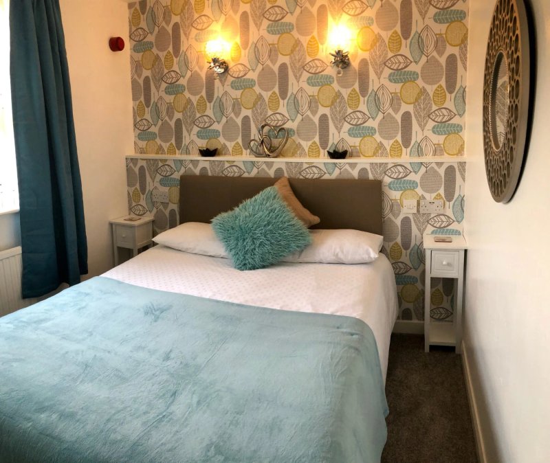 Four Seasons Guest House